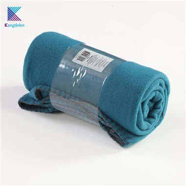 Одеяло из переработанного Rpet с логотипом